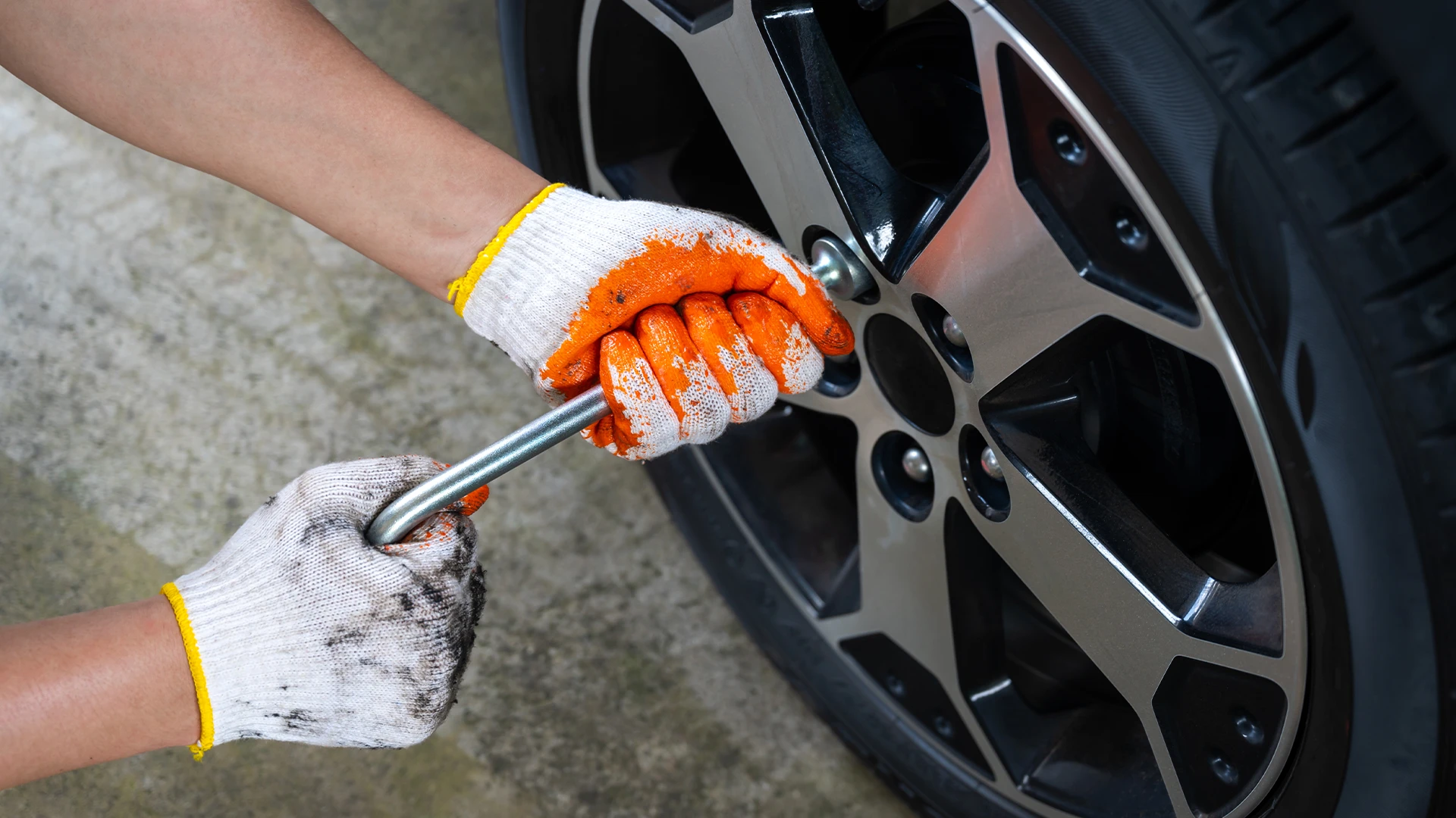 Pneuservis fotografie do slideru homepage